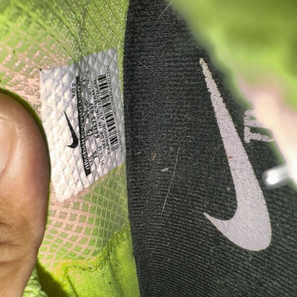 Nike Fingertrap Max Size 13 Neon Green athletic shoes sneakers (Rare) 644673-011 main image 6